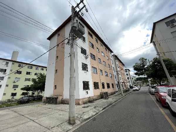 Apartamento no Cond Res California Xiii