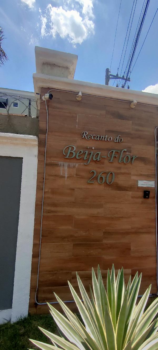 Apartamento no Cond Recanto do Beija Flor