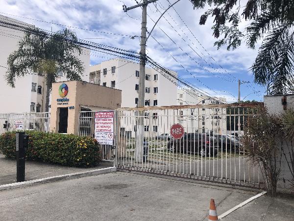 Apartamento no Res Completo Campo Grande