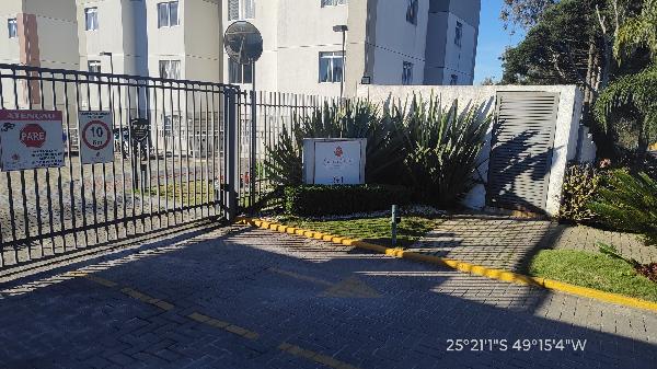 Apartamento no Res Santa Sofia