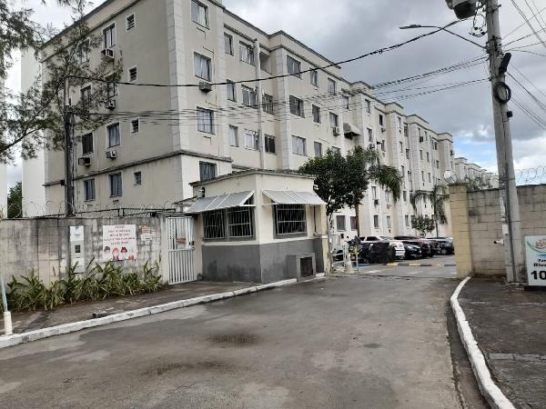 Apartamento no Cond Parque Riversul
