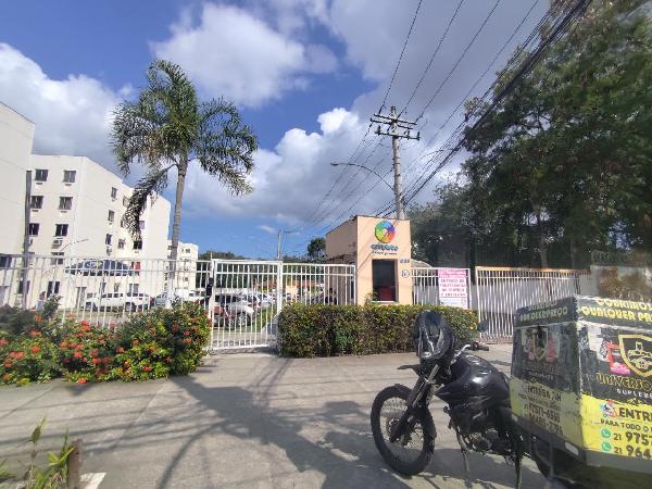 Apartamento no Res Completo Campo Grande