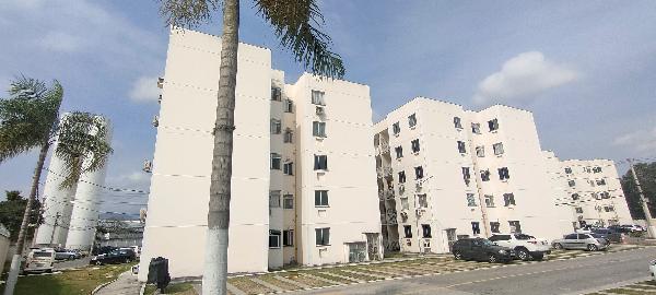 Apartamento no Res Completo Campo Grande Imóvel Em Disputa