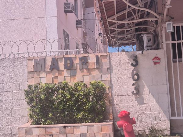 Apartamento no Pavuna
