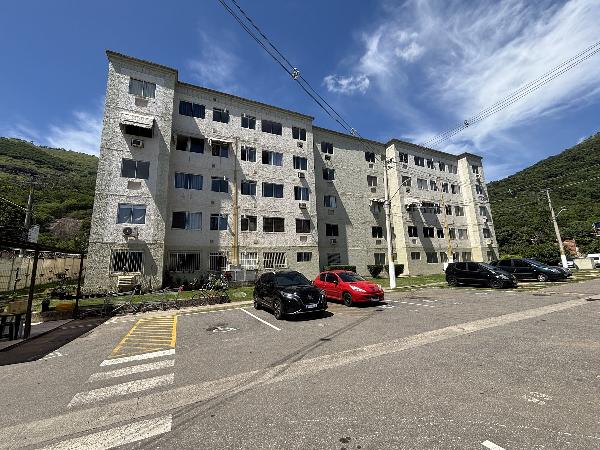 Apartamento no Res Recanto do Sol
