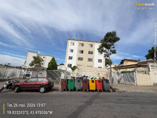 Apartamento no Cond Vista Azul