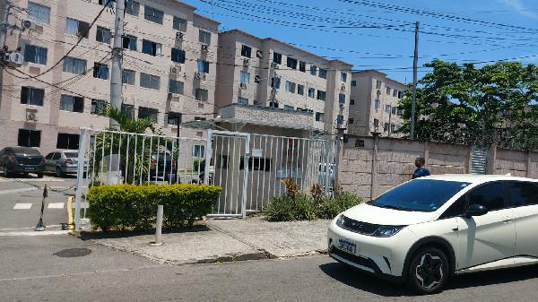 Apartamento no Res Reserva das Flores