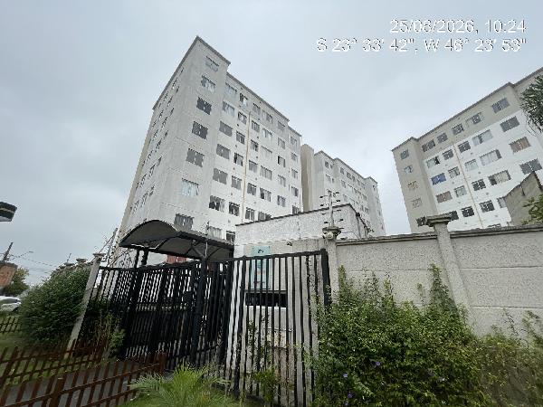 Apartamento no Cond Res Colibris