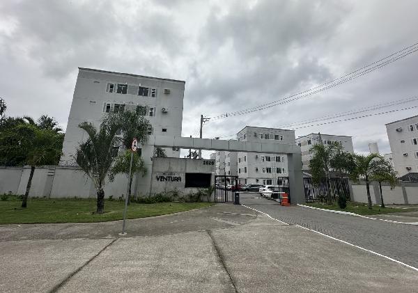Apartamento no Cond Villaggio Ventura