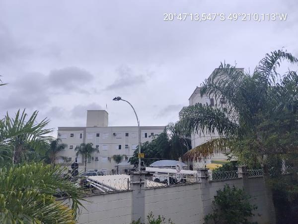 Apartamento no Parque Rio Araguaia