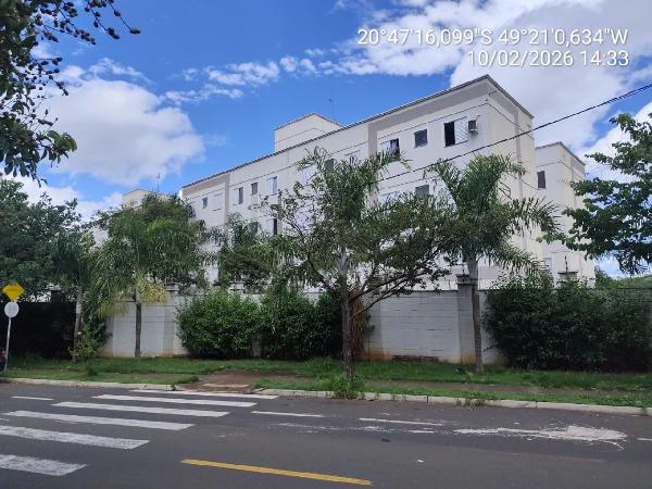 Apartamento no Parque Rio Araguaia