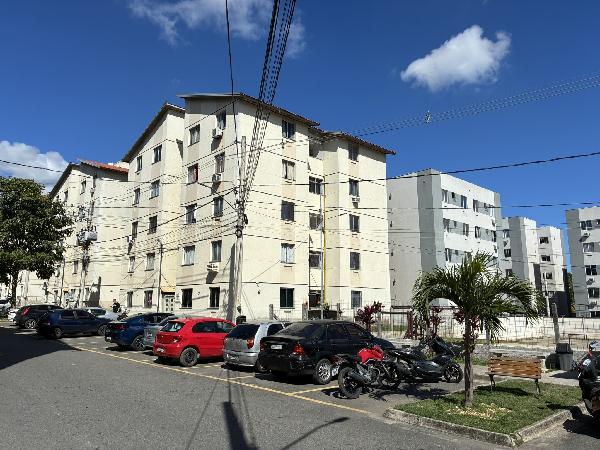 Apartamento no Cond Rio Vida Res Clube Iii