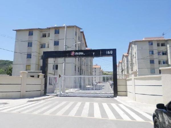 Apartamento no Cond Rio Vida Res Clube Iii