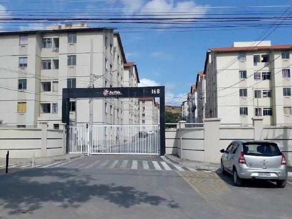 Apartamento no Cond Rio Vida Res Clube Iii