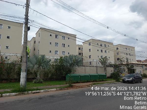 Apartamento no Condomínio Ponto Pérola