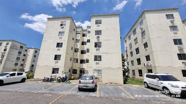 Apartamento no Campo Grande