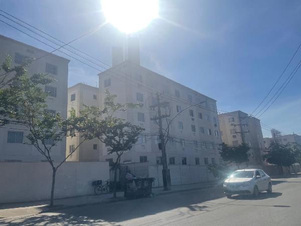 Apartamento no Res Santiago Ii