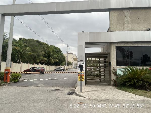 Apartamento no Res Pq Riviera Tropical