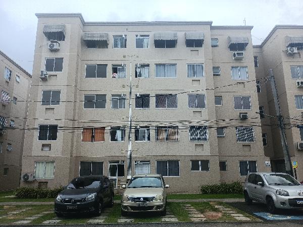 Apartamento no Cond Res Rio do Ouro Ii