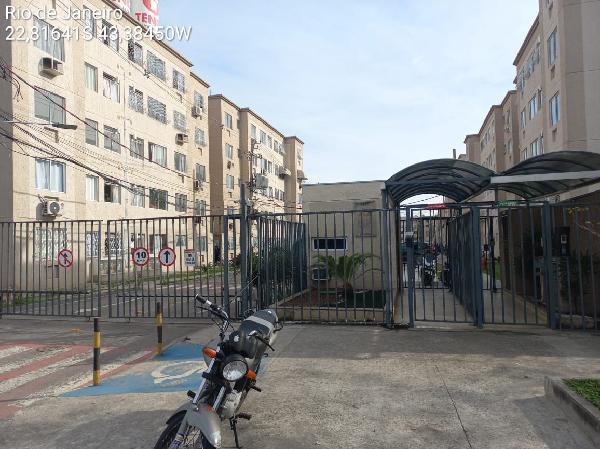 Apartamento no Cond Res Rio do Ouro Ii