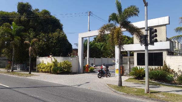 Apartamento no Res Pq Riviera Tropical