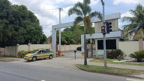 Apartamento no Res Pq Riviera Tropical