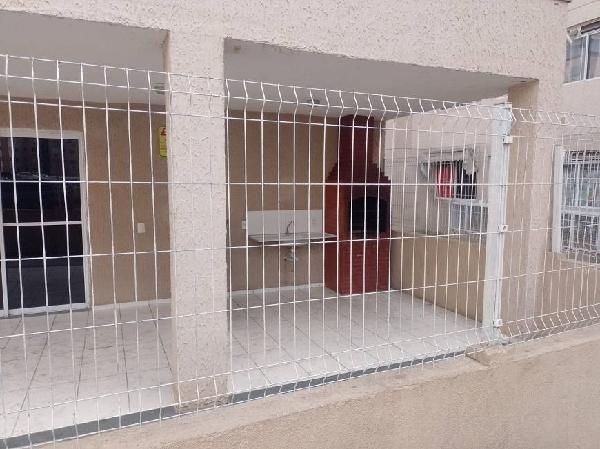 Apartamento no Cond Res Rio do Ouro Ii