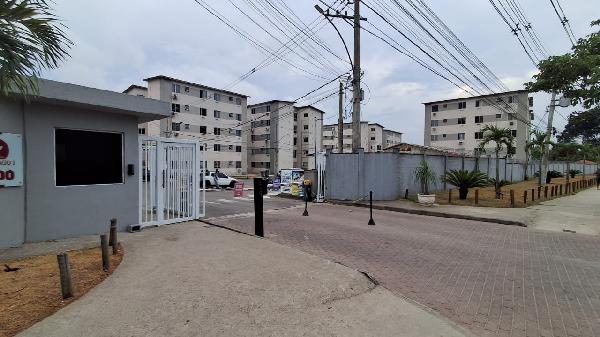 Apartamento no Res Santiago I