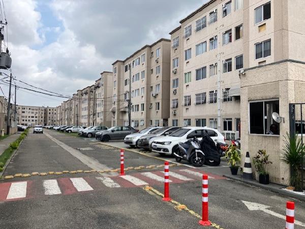 Apartamento no Cond Res Rio do Ouro Ii