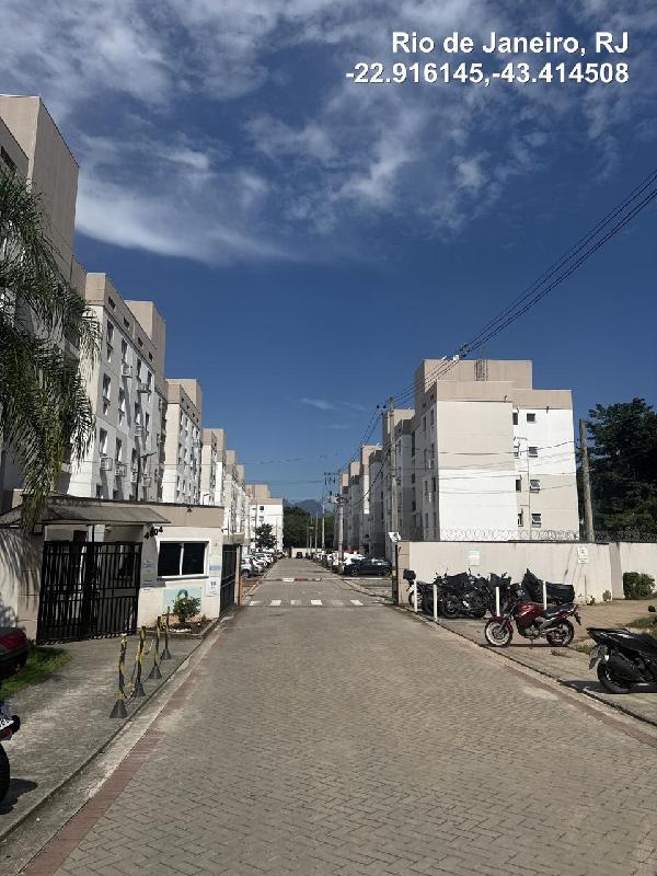 Apartamento no Residencial Completo Jacarepagua Ii