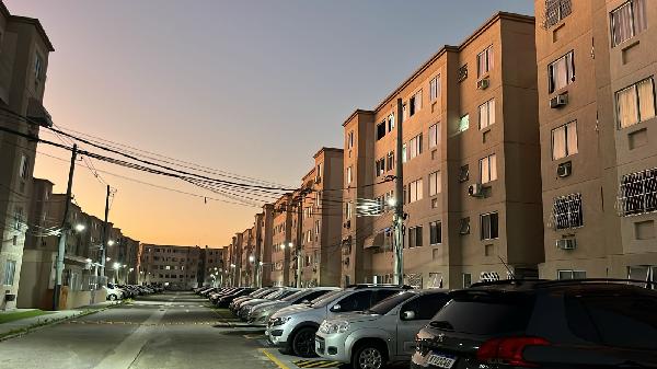 Apartamento no Cond Res Rio do Ouro Ii
