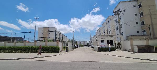 Apartamento no Cond Res Quinta do Ipe