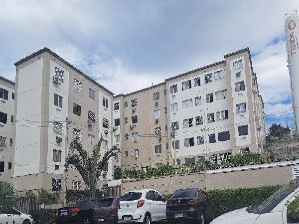 Apartamento no Cond Res Parque Central