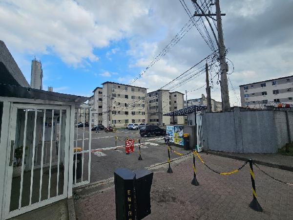 Apartamento no Res Santiago I
