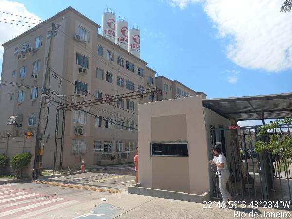 Apartamento no Cond Res Rio do Ouro Ii