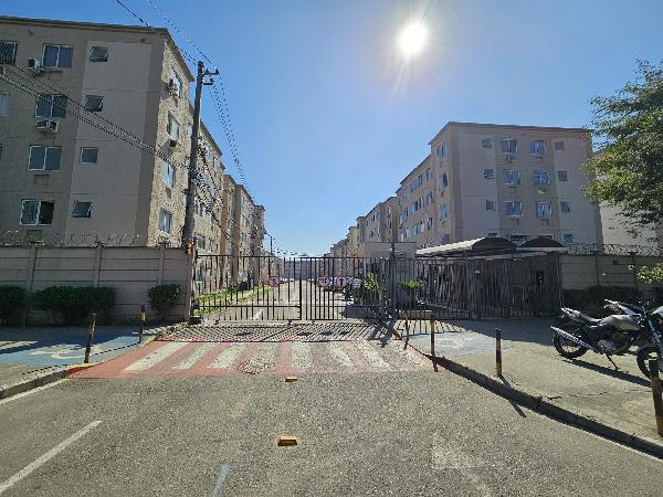Apartamento no Cond Res Rio do Ouro Ii