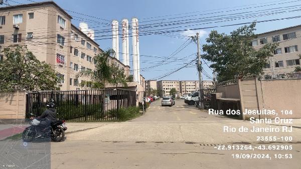 Apartamento no Jardim dos Ipes I