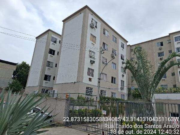 Apartamento no Cond Res Parque Central