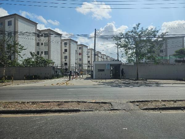 Apartamento no Res Rio do Ouro I