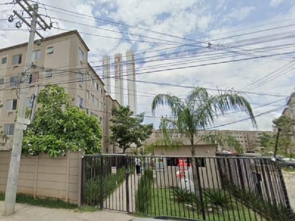 Apartamento no Jardim dos Ipes I