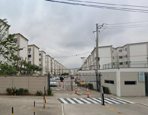 Apartamento no Res Rio do Ouro I