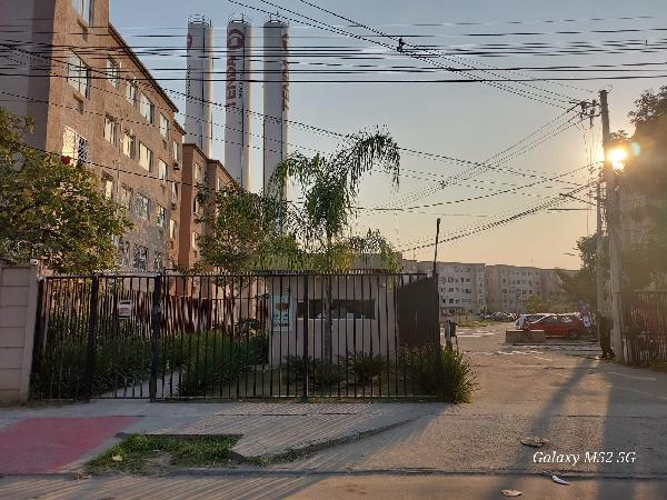 Apartamento no Jardim dos Ipes I