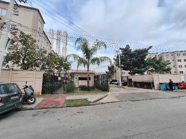 Apartamento no Jardim dos Ipes I