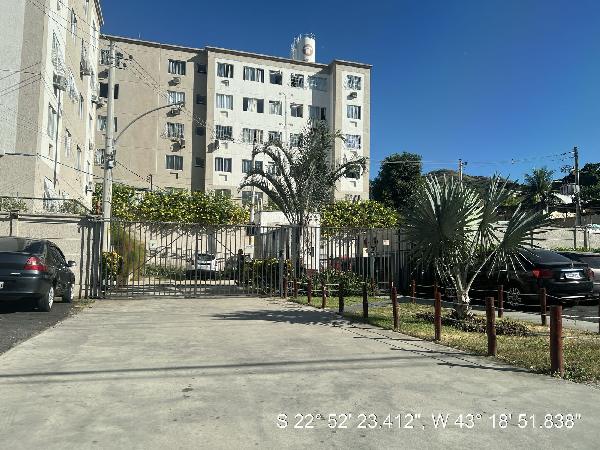 Apartamento no Cond Res Parque Central