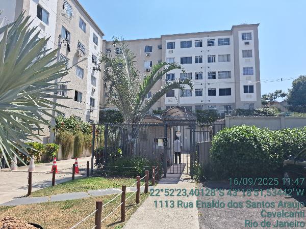 Apartamento no Engenheiro Leal
