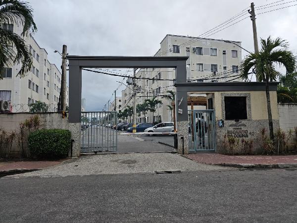 Apartamento no Pq Recanto da Colina