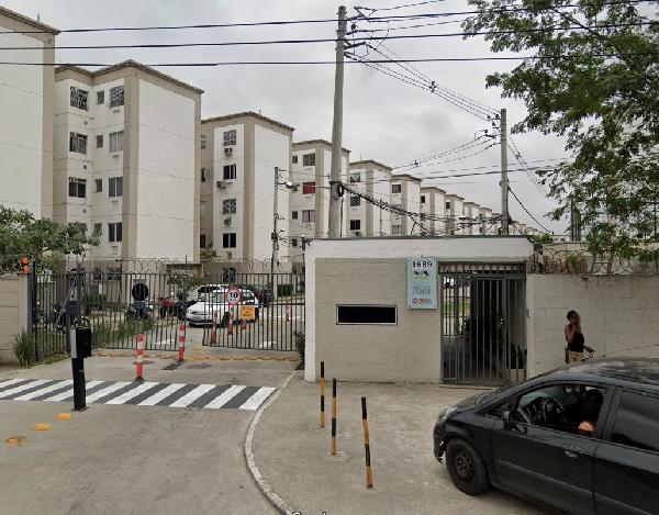 Apartamento no Res Rio do Ouro I