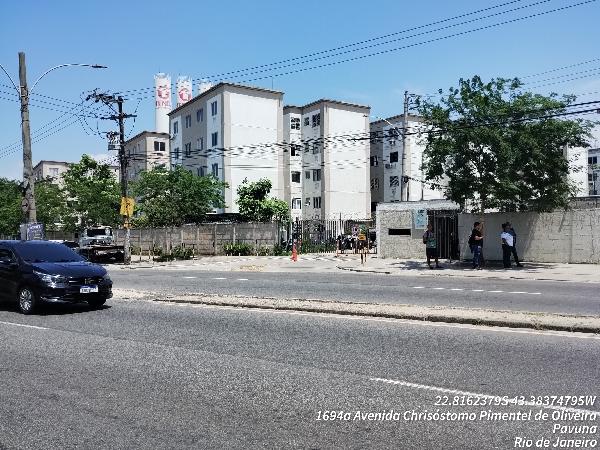Apartamento no Res Rio do Ouro I
