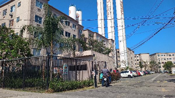 Apartamento no Jardim dos Ipês Ii