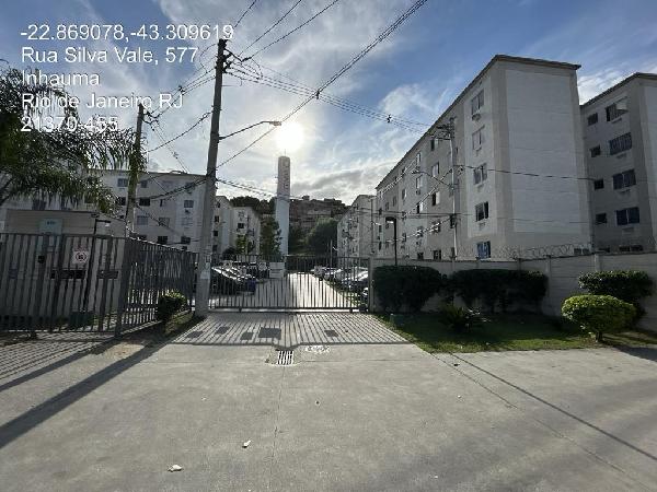 Apartamento no Cond Vale das Flores